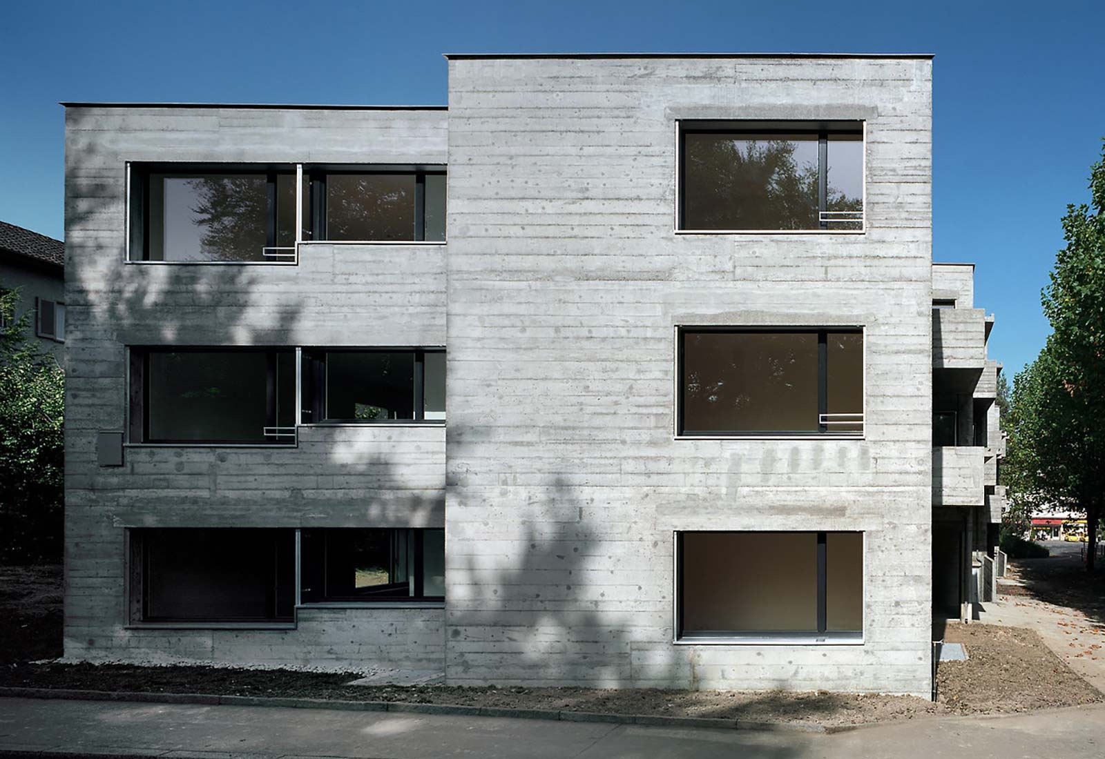 Fritz Schwarz Architecture Archive, staff_house_07_b